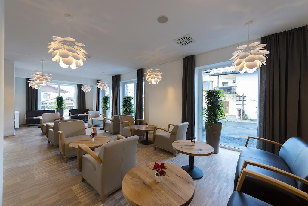 Appartementhotel Sonnenhof Kössen Exterior foto